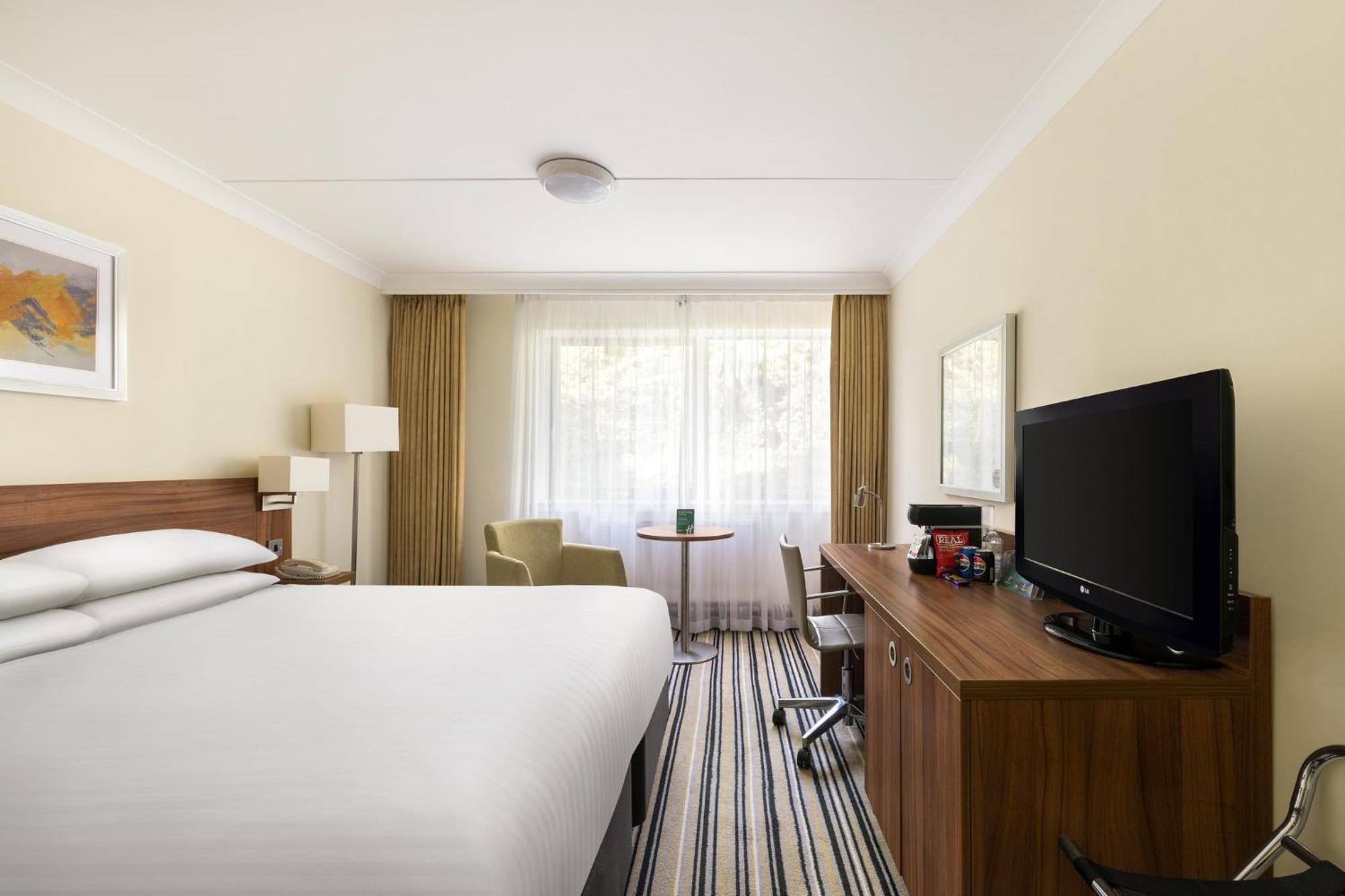Holiday Inn Norwich, Ipswich Road By Ihg Bagian luar foto
