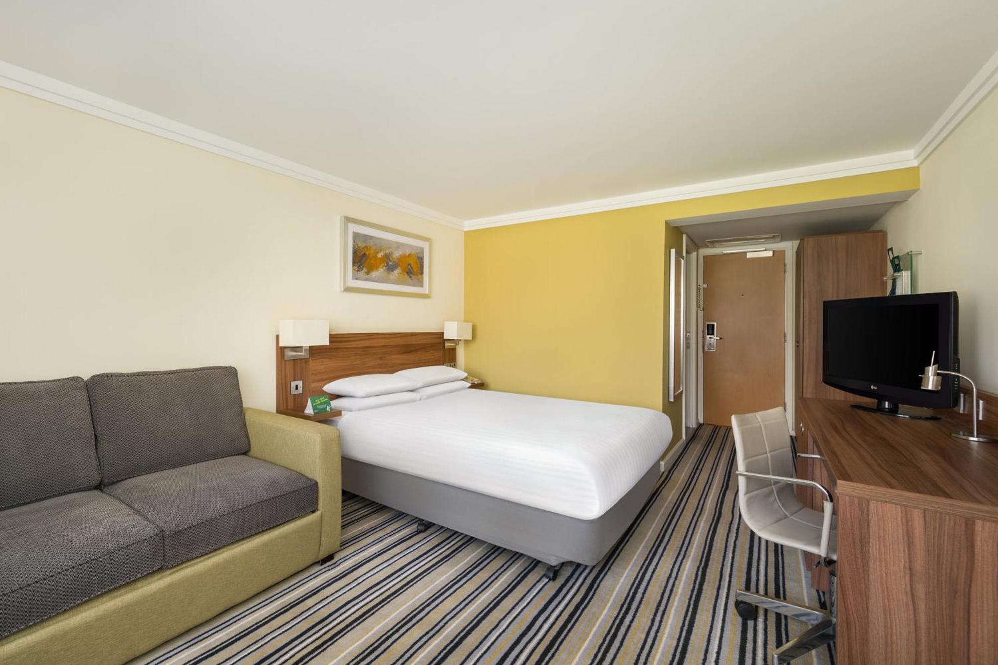 Holiday Inn Norwich, Ipswich Road By Ihg Bagian luar foto