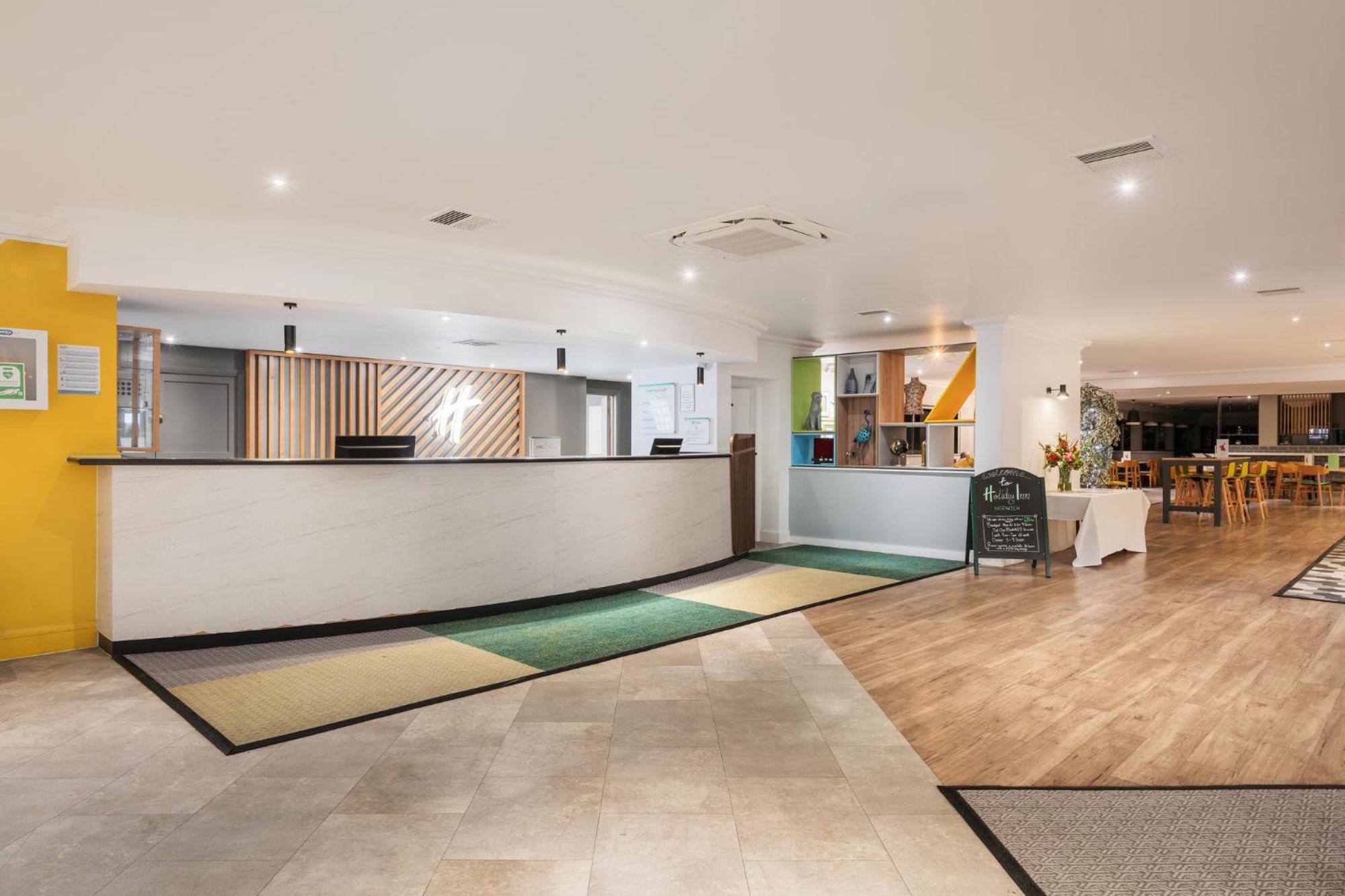 Holiday Inn Norwich, Ipswich Road By Ihg Bagian luar foto